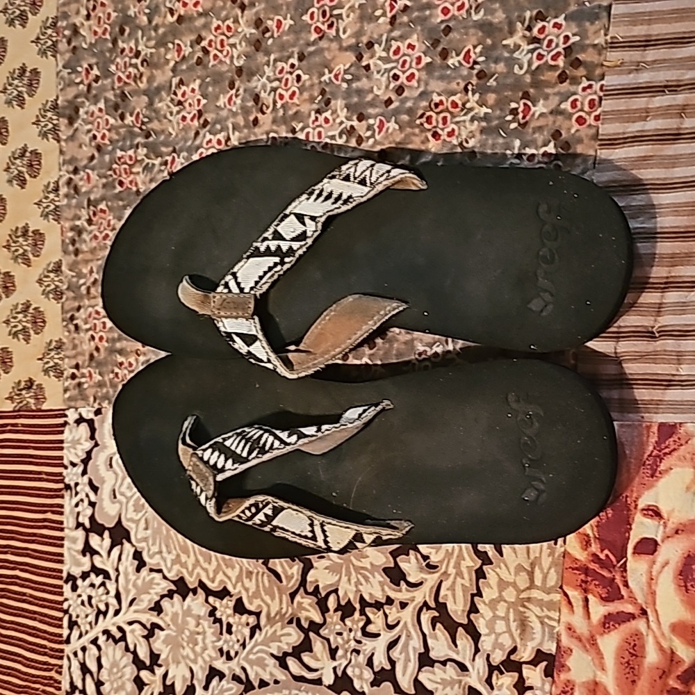Reef women's size 7 flip flop